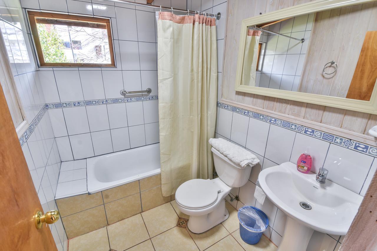 Guest house Hola